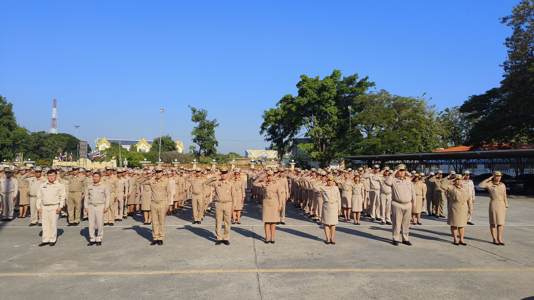 อำเภอเมืองลพบุรี โดยสำนักงานพัฒนาชุมชนอำเภอเมืองลพบุรี ร่วมประชุมกำนัน ผู้ใหญ่บ้าน ฯลฯ ประจำเดือนธันวาคม 2568