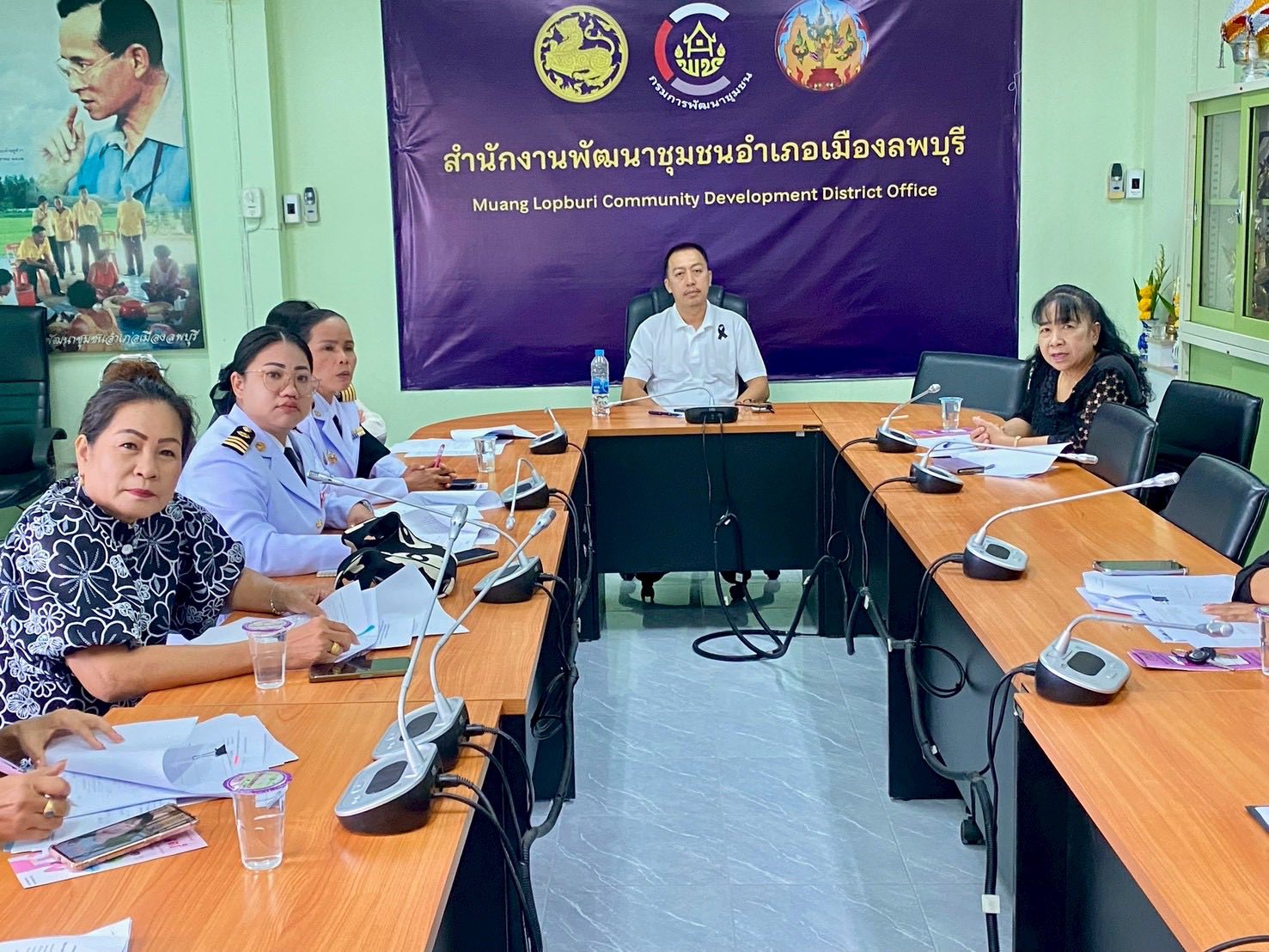 อำเภอเมืองลพบุรี โดยสำนักงานพัฒนาชุมชนอำเภอเมืองลพบุรี ประชุมชี้แจงแนวทางการขับเคลื่อนงานให้แก่คณะทำงานขับเคลื่อนกองทุนพัฒนาบทบาทสตรีระดับตำบล ประจำปีงบประมาณ 2569