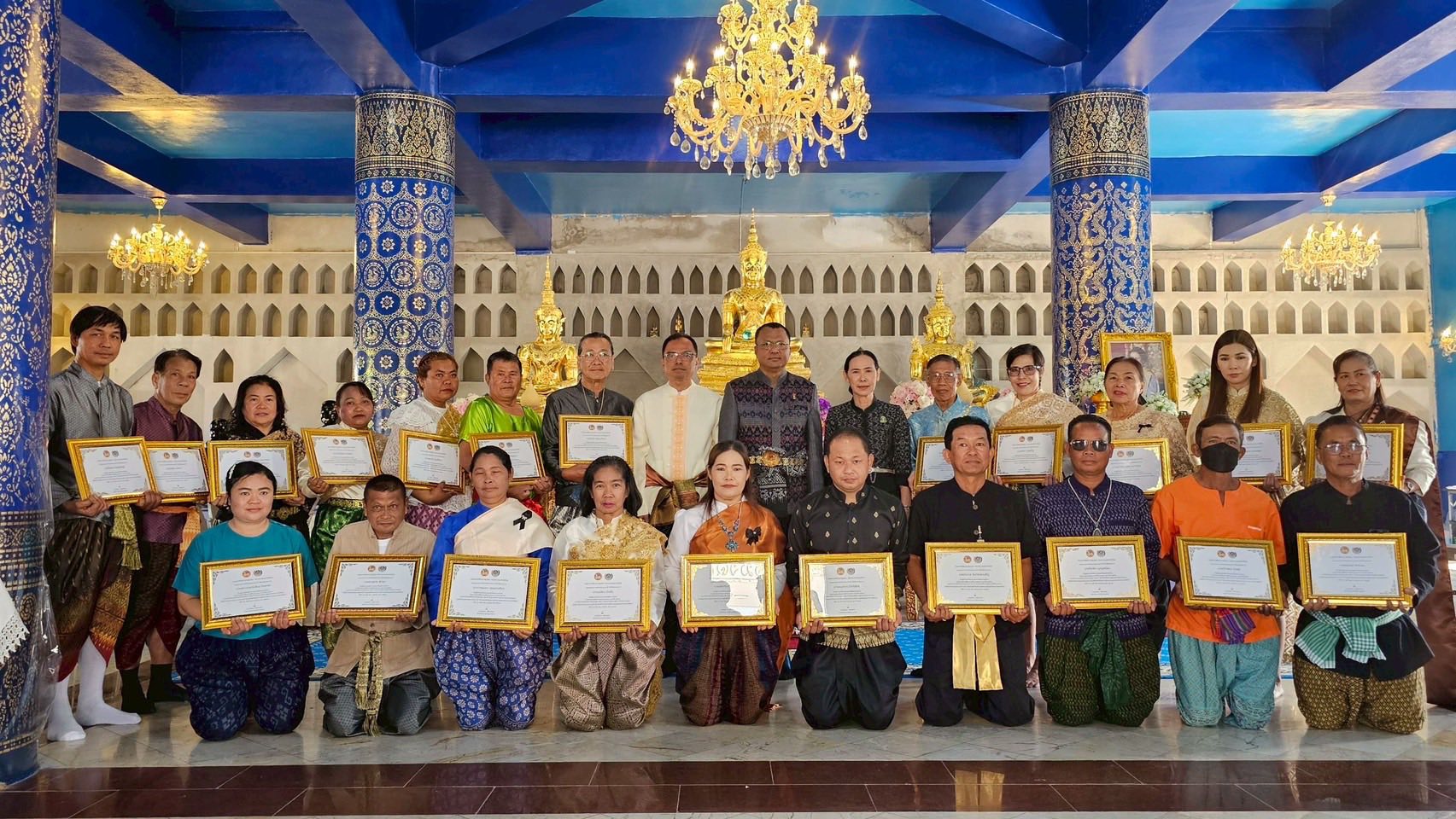 อำเภอเมืองลพบุรี โดยสำนักงานพัฒนาชุมชนอำเภอเมืองลพบุรี ร่วมร่วมกิจกรรมครบรอบ 57 ปี ผู้นำอาสาพัฒนาชุมชน น้อมรำลึกพระมหากรุณาธิคุณ "สมเด็จพระพันปีหลวง" พร้อมเชิดชูเกียรติผู้นำ อช. ดีเด่น