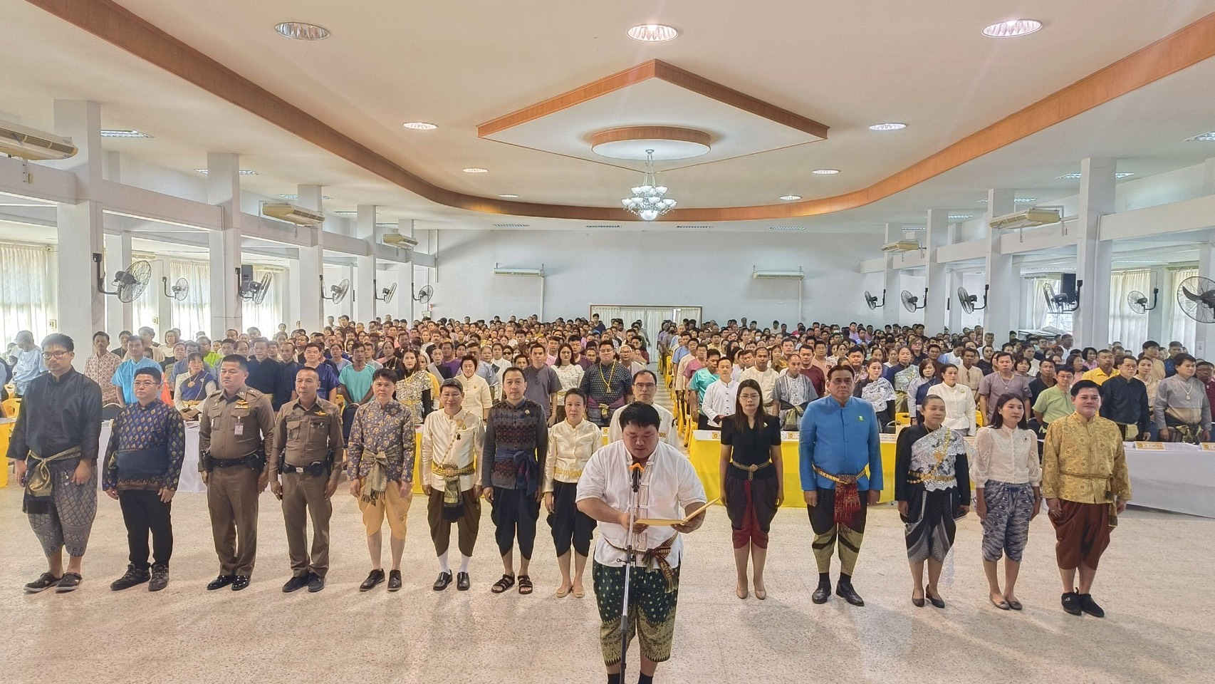 อำเภอเมืองลพบุรี โดยสำนักงานพัฒนาชุมชนอำเภอเมืองลพบุรี ร่วมประชุมกำนัน ผู้ใหญ่บ้าน ฯลฯ ประจำเดือนกุมภาพันธ์ 2569