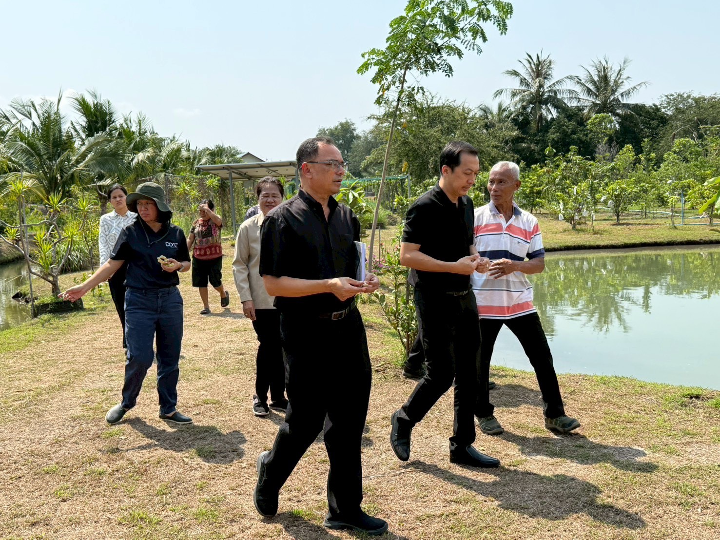 อำเภอเมืองลพบุรี โดยสำนักงานพัฒนาชุมชนอำเภอเมืองลพบุรี ร่วมลงพื้นที่เตรียมความพร้อมการคัดเลือกเกษตรกรดีเด่น สาขาอาชีพไร่นาสวนผสม ระดับเขต
