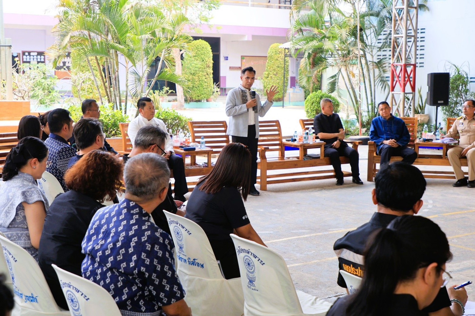 อำเภอเมืองลพบุรี โดยสำนักงานพัฒนาชุมชนอำเภอเมืองลพบุรี ร่วมลงพื้นที่โครงการสำรวจศักยภาพ ปัญหา และความต้องการของพื้นที่อำเภอเมืองลพบุรี
