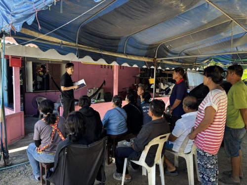 อำเภอเมืองลพบุรี โดยสำนักงานพัฒนาชุมชนอำเภอเมืองลพบุรี ให้คำปรึกษาและติดตามการดำเนินงาน โครงการแก้ไขปัญหาความยากจน (กข. คจ.) 